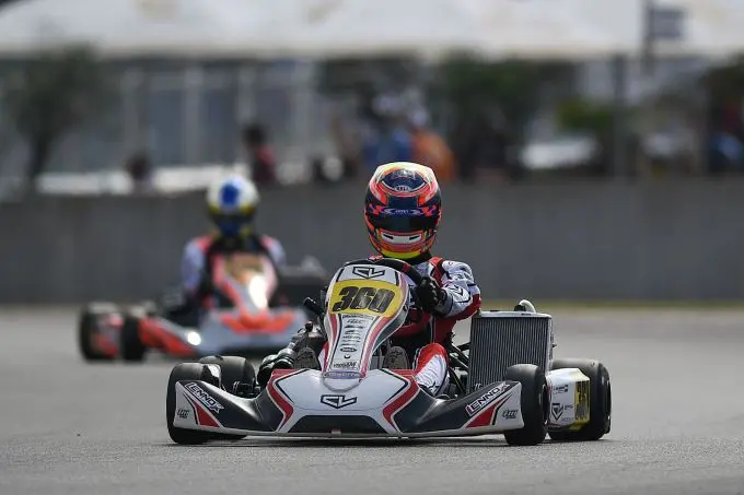 Laurens van Hoepen Charles Leclerc kart