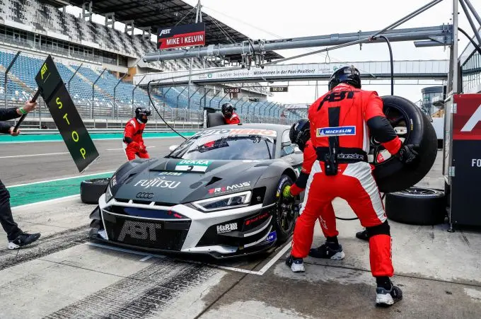 Pitstop Kelvin van der Linde_ABT_DTM_2021_038m