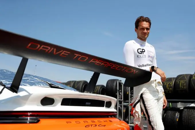 Max_van_Splunteren_drive_to_perfection