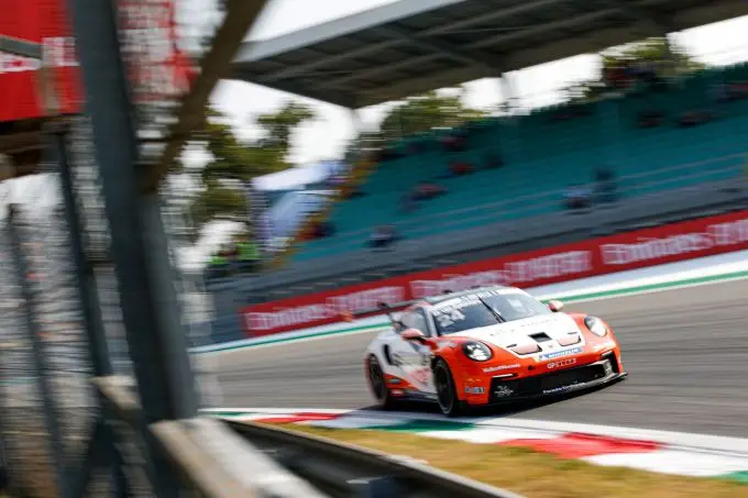 Porsche Mobil 1 Supercup Max van Splunteren