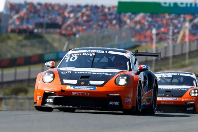 Porsche Mobil 1 Supercup Monza Daan en Jesse van Kuijk