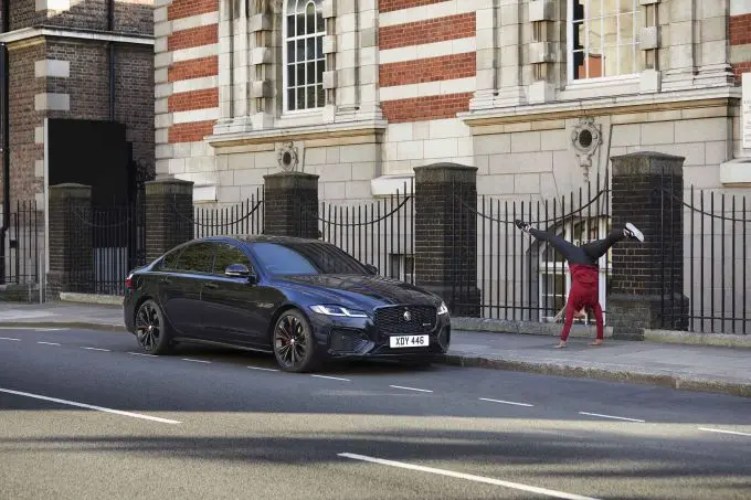 Jaguar XF