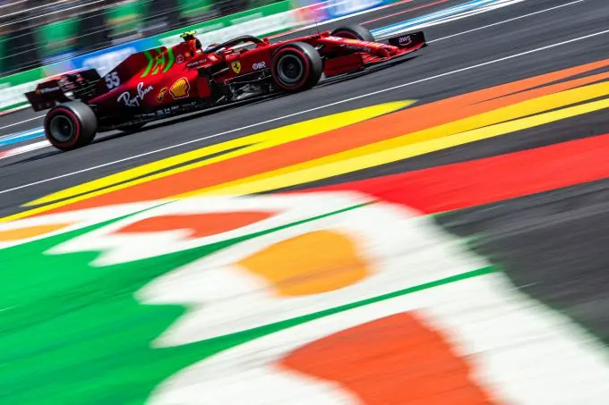 Carlos_Sainz_Nr55_scuderia-ferrari-mexico-gp-saturday