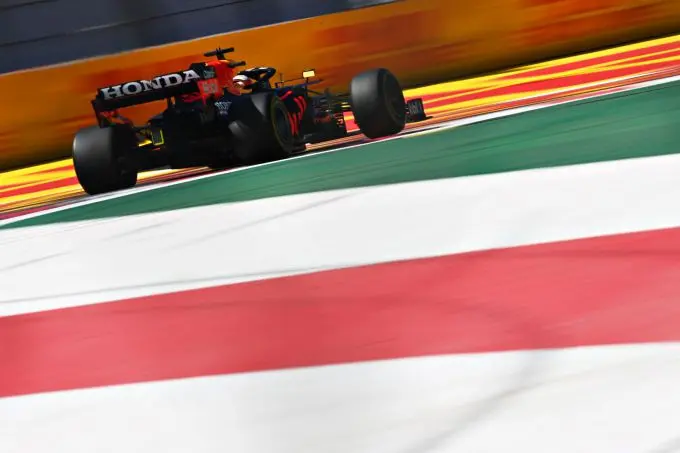 Red_Bull_HONDA_rear_Mexico