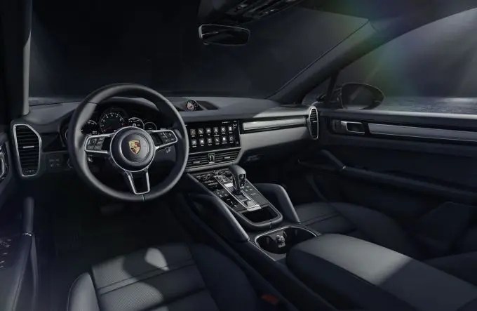 Porsche Cayenne Platinum Edition 5