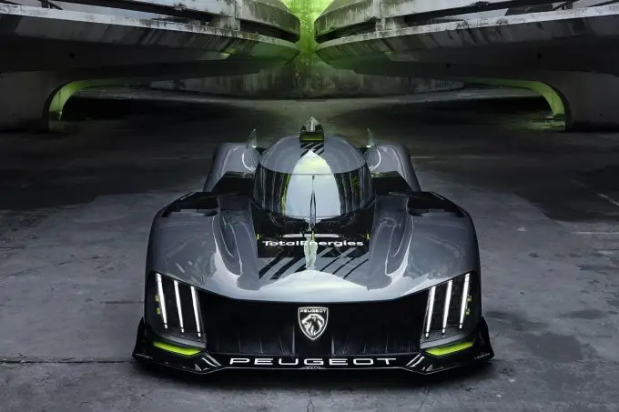 Peugeot 9X8 2