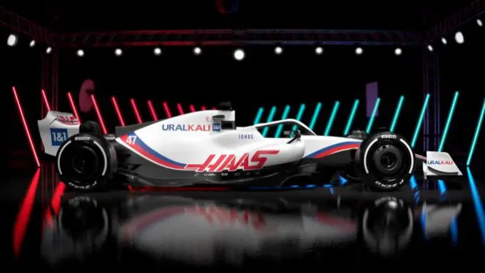 Haas livery VF-22