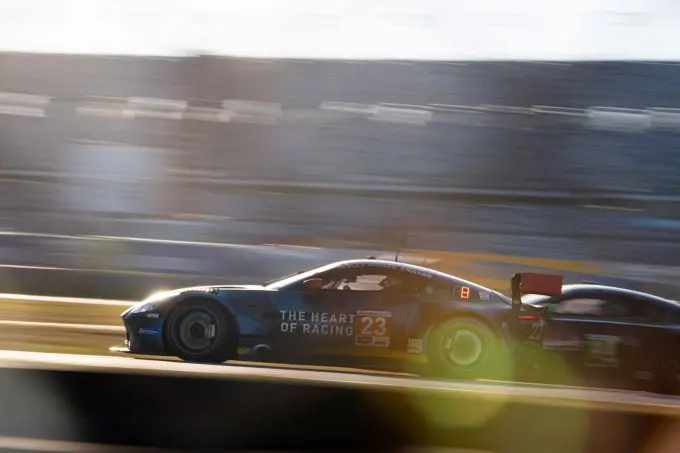 24H Daytona 2022 Aston Martin Heart of Racing 5m