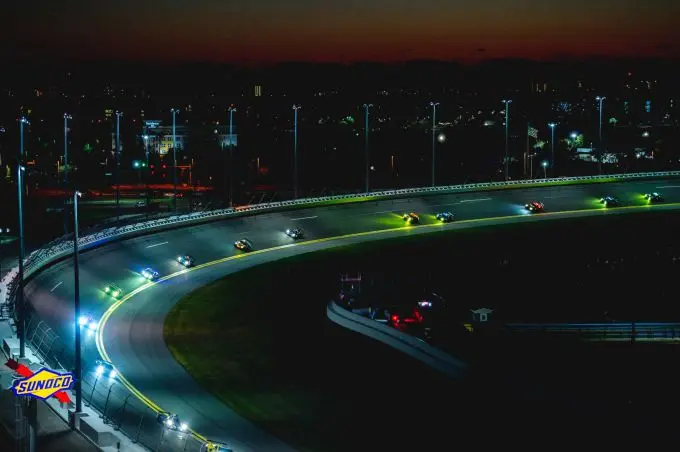 24H Daytona by night