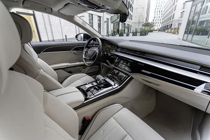 Interieur A8