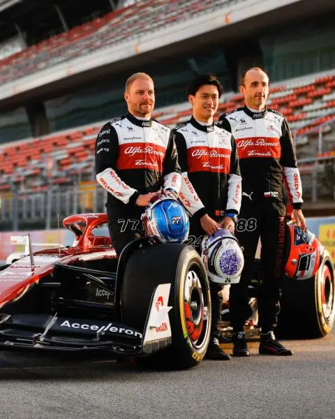 Alfa_Romeo_2022_Bottas_Zhou_Kubica