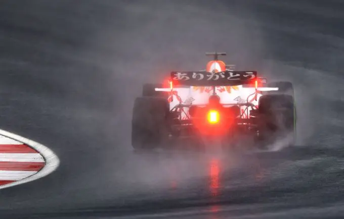 Honda_Red_Bull_GP_Turkije_2021_rear