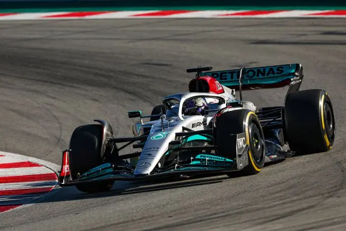Mercedes_Barcelona_Lewis_Hamilton_pre_season_tests