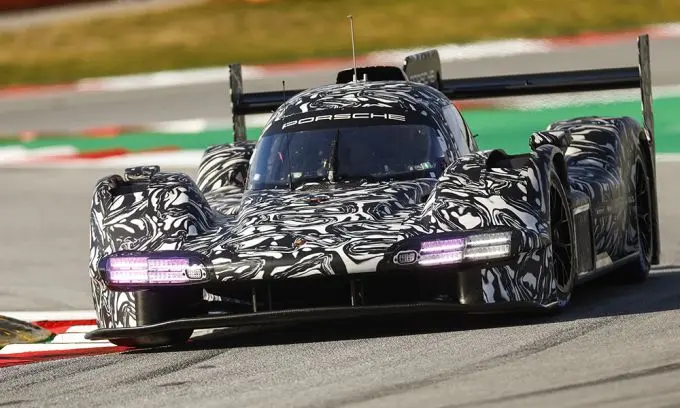 Porsche LMDh hypercar