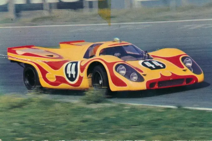 Gijs_van_Lennep_Porsche_917_winnaar_Trophy_of_the_Dunes_1970