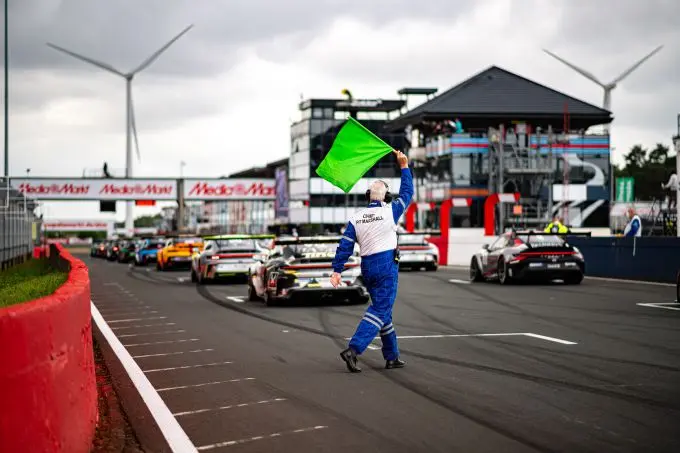 Startgrid Tien seizoenen Porsche merkencup in de Benelux 8