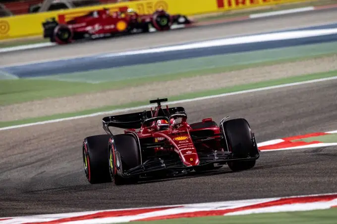 Ferrari_2x_on_track GP Bahrein 2022