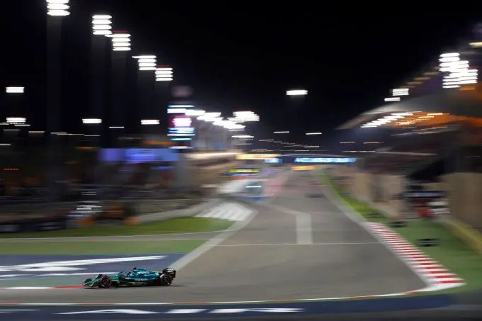 Lance_Stroll_track_night