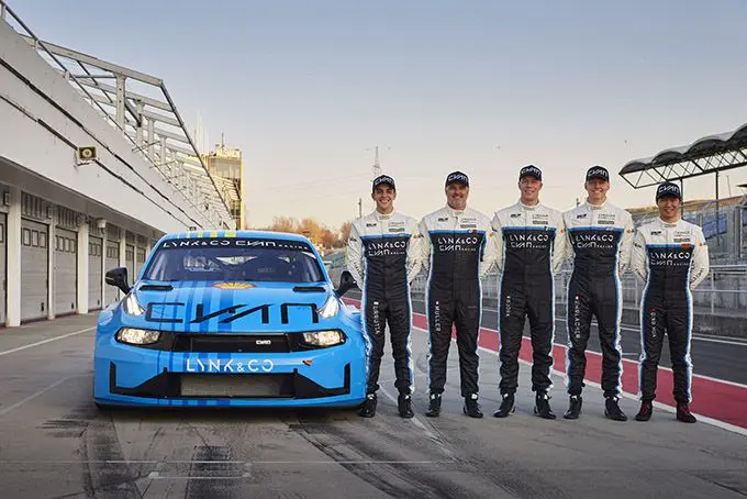 Cyan racing