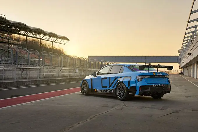 Cyan racing