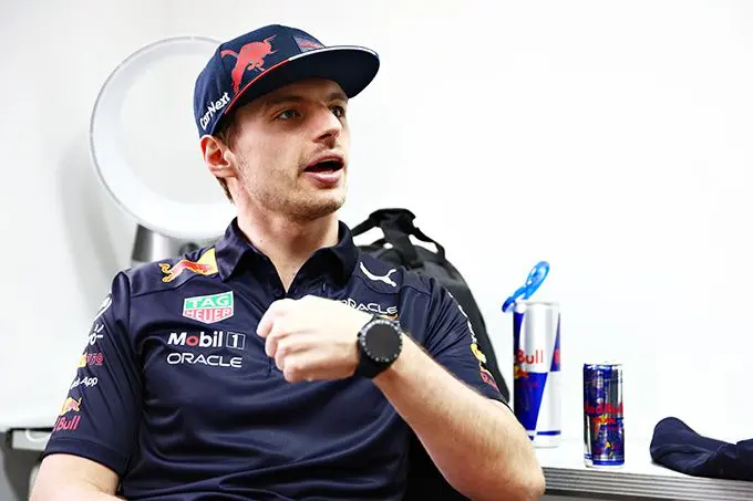 F1