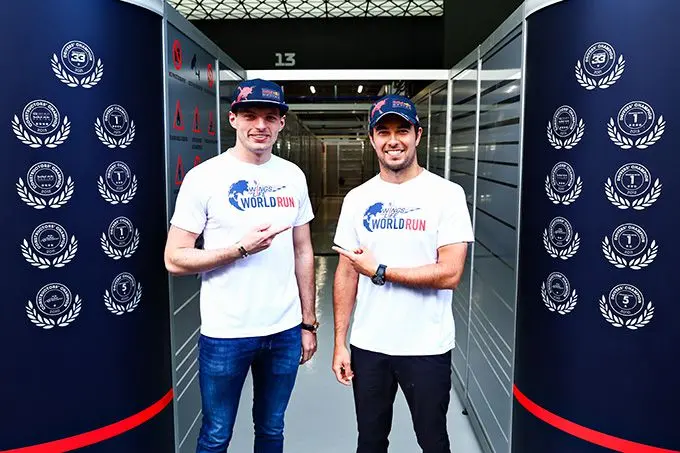 Max Verstappen en Sergio Perez