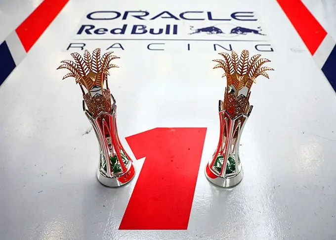 F1