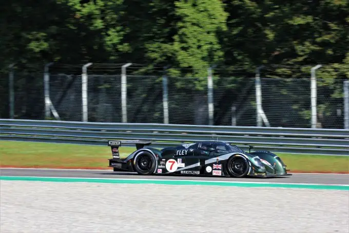 Bentley_Le_Mans_racer_photo_Peter_Vader_at_Monza