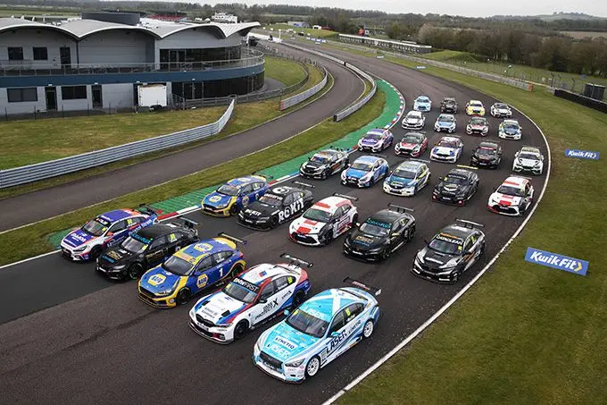 Kwik Fit British Touring Car Championship op Thruxton