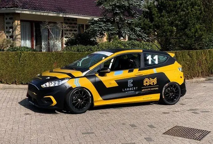 Ford Fiesta Absolute Motors in Ridderkerk