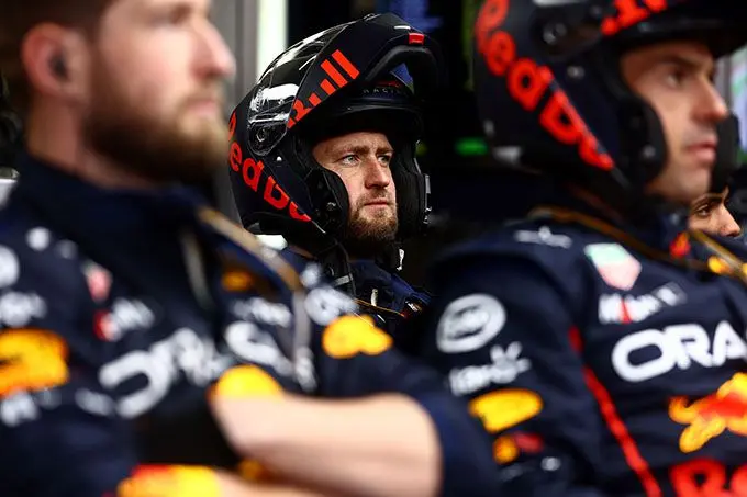F1