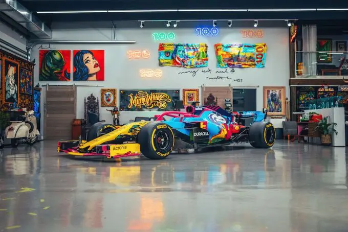 Williams Miami-themed