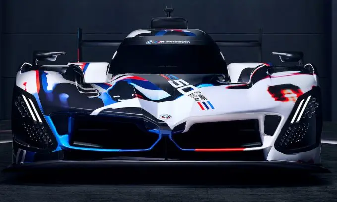 bmw m v8 hybrid 4