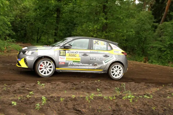 Jari van Hoof negende in leerzame ADAC Rallye Stemweder Berg 