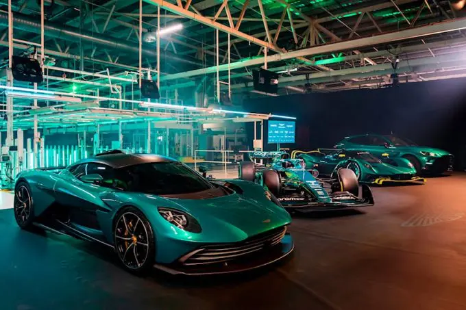 Aston_Martin_F1_en_Valhalla