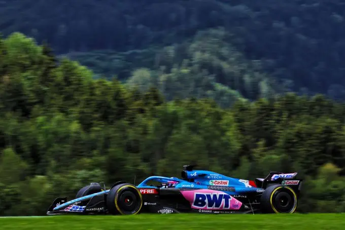 Alpine_Fernando_Alonso_actie GP Oostenrijk