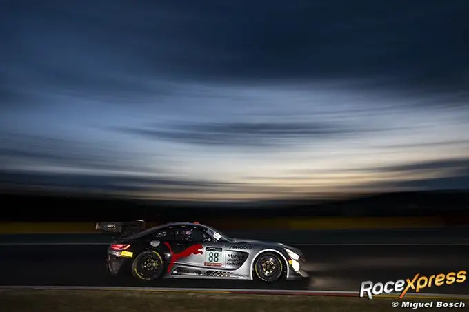 24H Spa 2022 foto 8 door Miguel Bosch