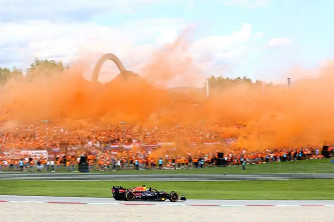 Red_Bull_actie_Red_Bull_Ring_oranjelegioen