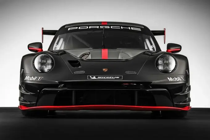 Porsche onthult 2023 911 GT3 R 3