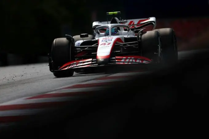 Mick_Schumacher_Haas_F1 actie front