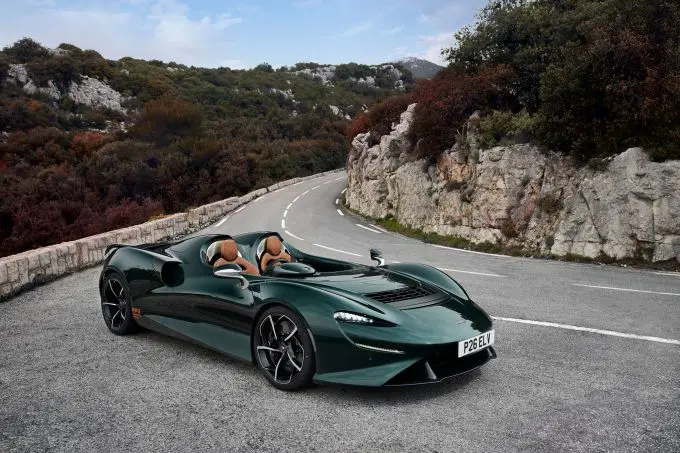 McLaren_Elva_original