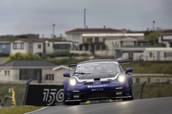 Porsche Mobil 1 Supercup Dutch Grand Prix Lucas_Groeneveld