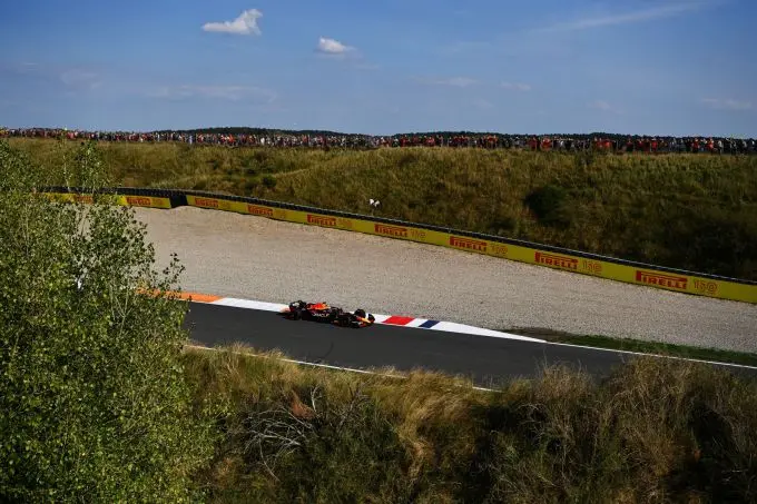 Red_Bull_onderweg_duinencircuit F1 Heineken F1 Dutch Grand Prix