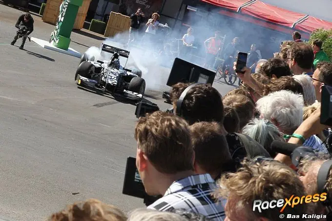Felipe Drugovich drifting
