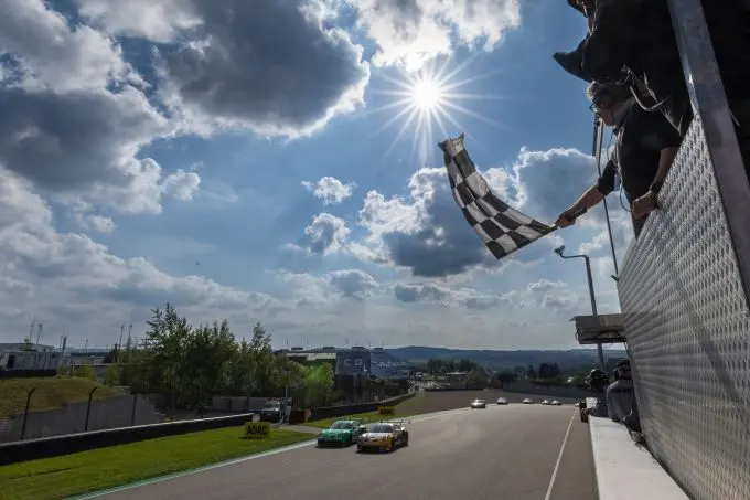 Porsche Carrera Cup Deutschland Sachsenring close finish zaterdagrace