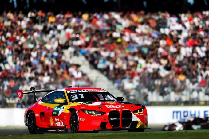 Sheldon van der Linde DTM kampioen 2022 met Schubert BMW 6