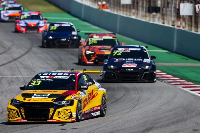 TCR Europe Barcelona start Race1 Tom Coronel Audi RS3
