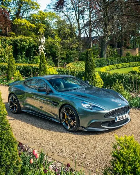 Aston Martin luxe sportwagens