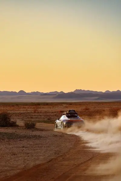 Porsche 911 Dakar foto 22
