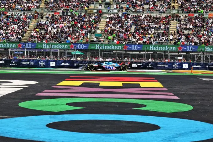 Alpine_in_GP_Mexico_City_Grand_Prix